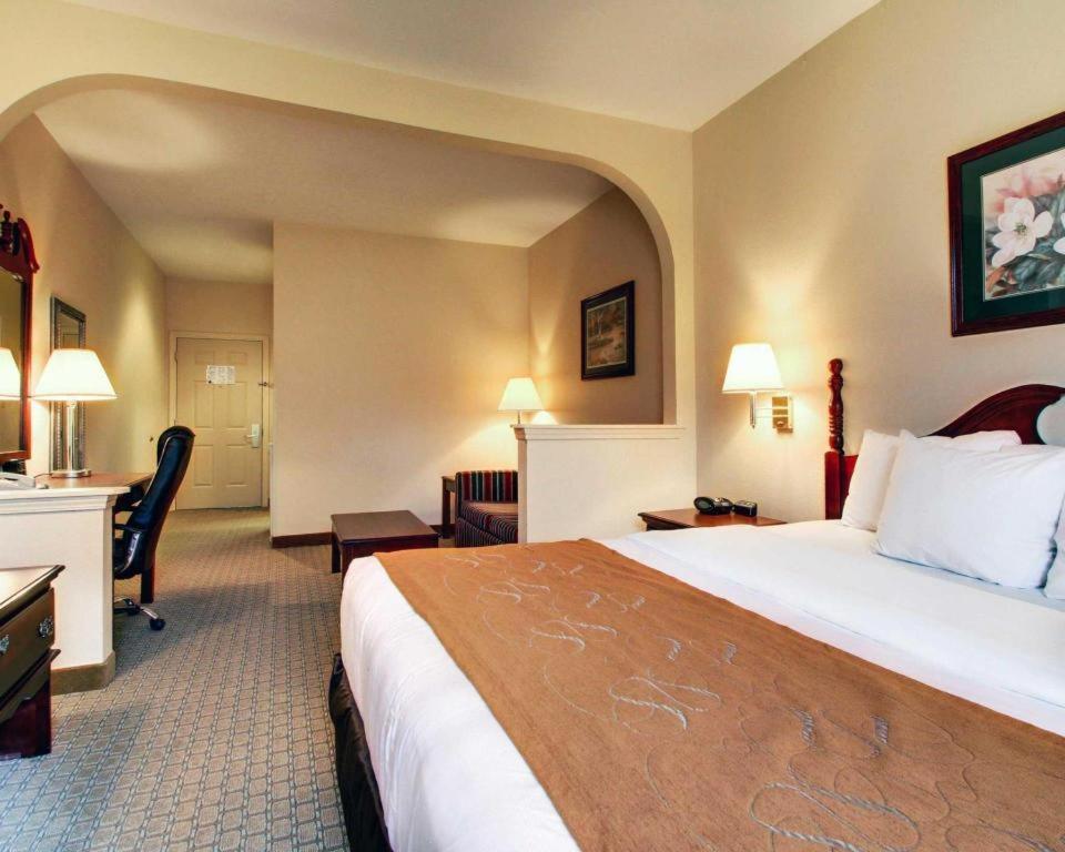 Baymont By Wyndham Laurel Hotel Kültér fotó
