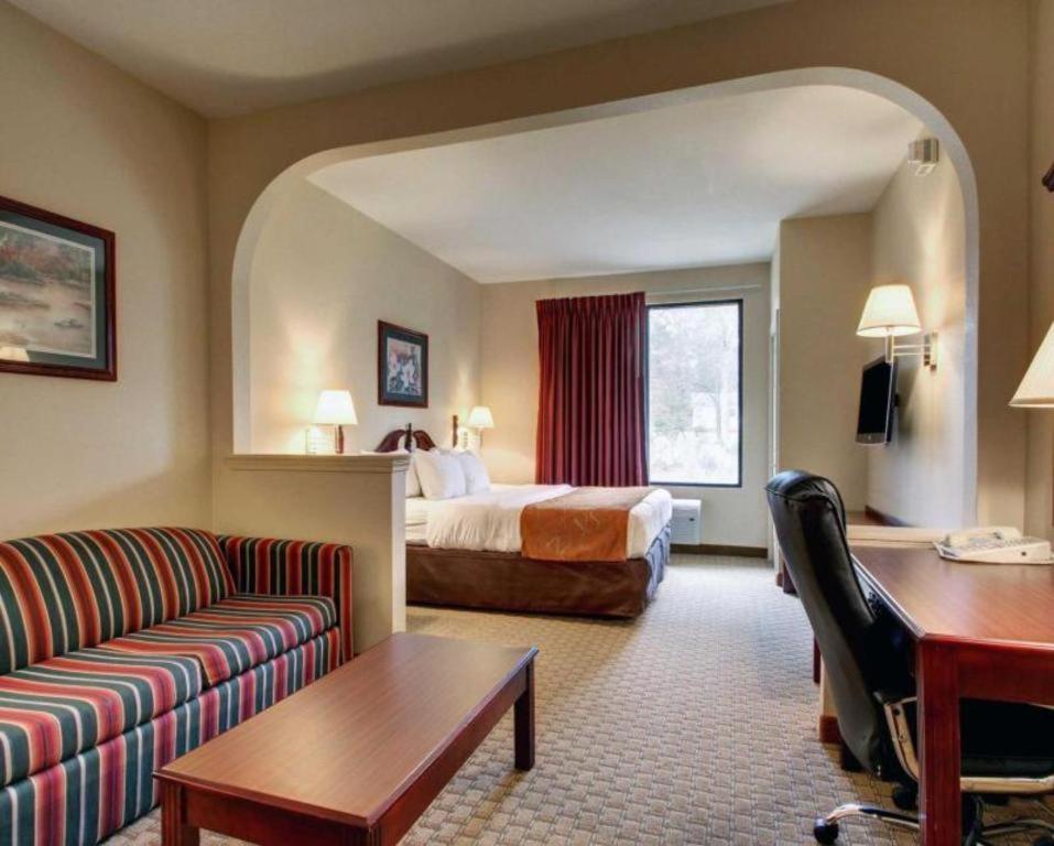 Baymont By Wyndham Laurel Hotel Kültér fotó