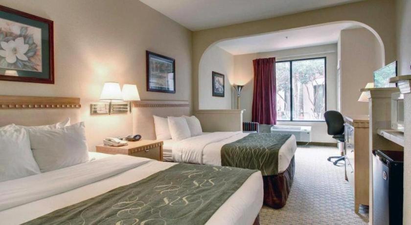 Baymont By Wyndham Laurel Hotel Kültér fotó